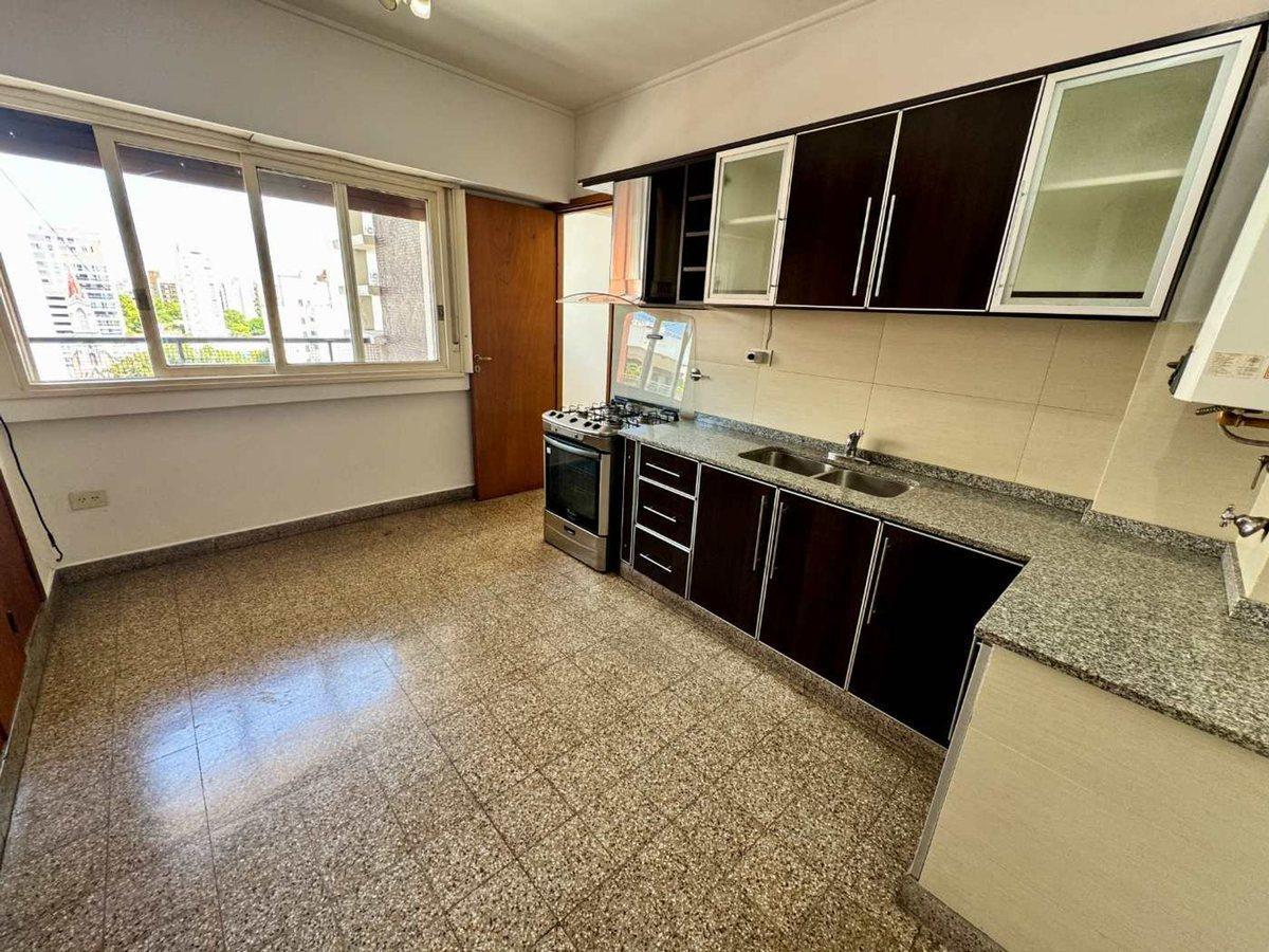 Foto de DEPARTAMENTO VENTA LA PLATA 3 DORMITORIOS BALCON, imagen 4