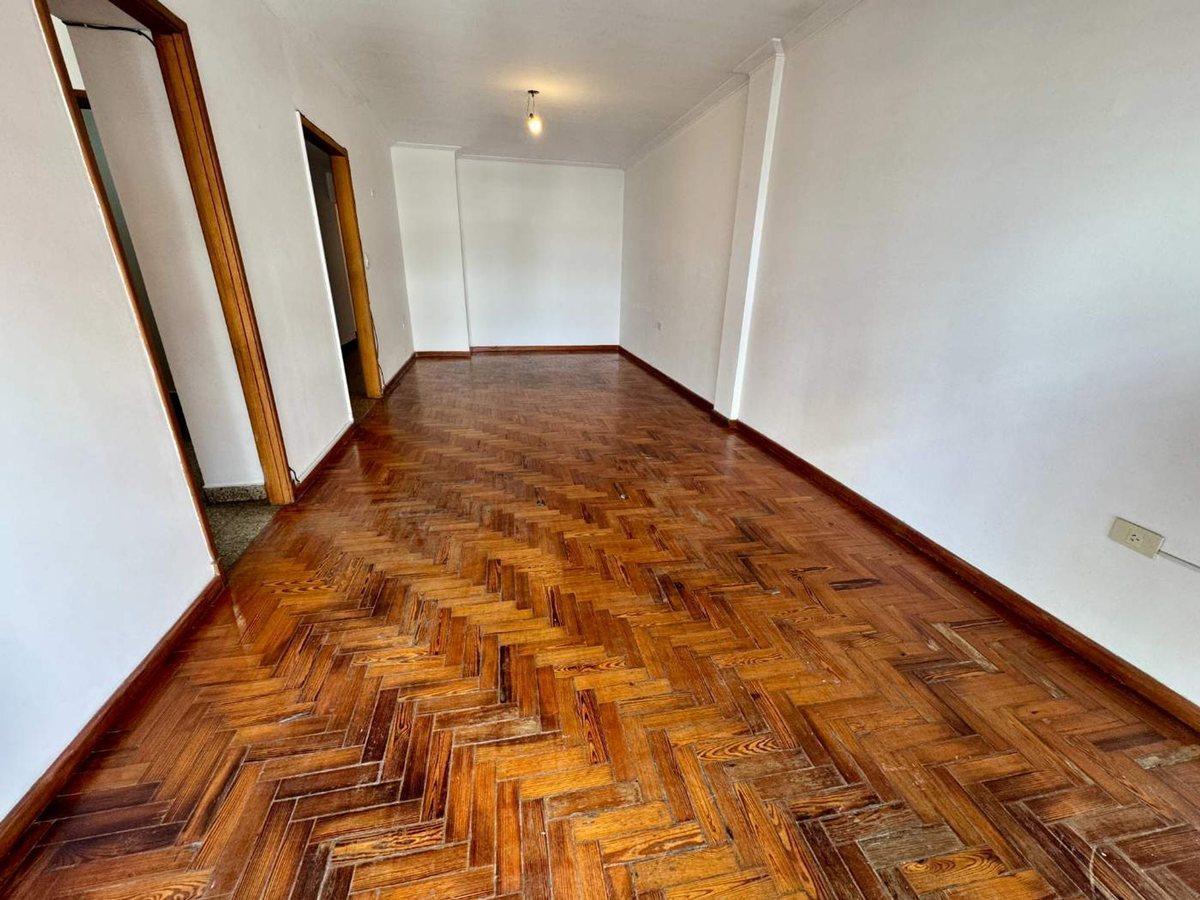 Foto de DEPARTAMENTO VENTA LA PLATA 3 DORMITORIOS BALCON, imagen 2