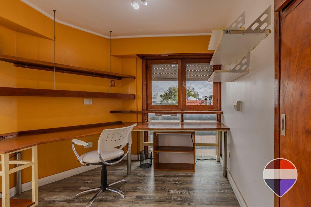 Foto de DEPARTAMENTO VENTA LA PLATA 2 DORMITORIOS COCHERA, imagen 2