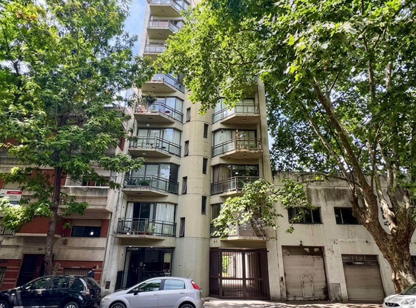 Foto de DEPARTAMENTO VENTA LA PLATA 1 DORMITORIO COCHERA, imagen 1