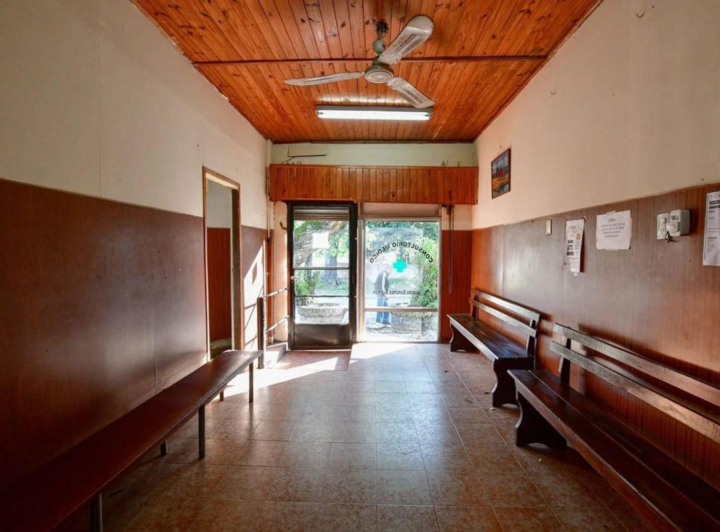 Foto de LOCALES EN VENTA FLORENCIO VARELA + CASA + DEPTO, imagen 3