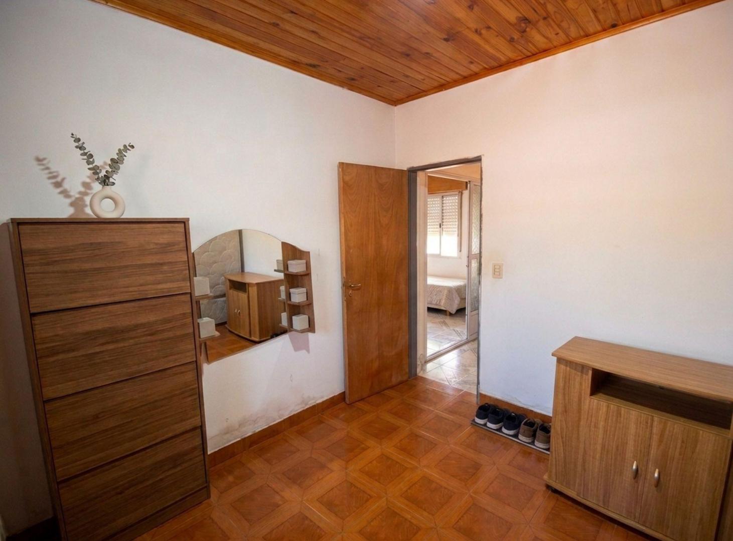 Foto de CASA EN VENTA MELCHOR ROMERO 2 DORMITORIOS, imagen 3