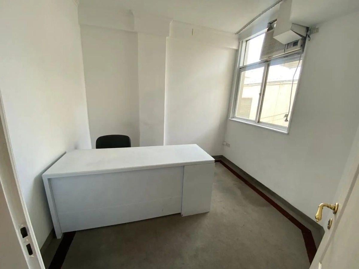 Foto de OFICINA EN VENTA LA PLATA CENTRO, imagen 3
