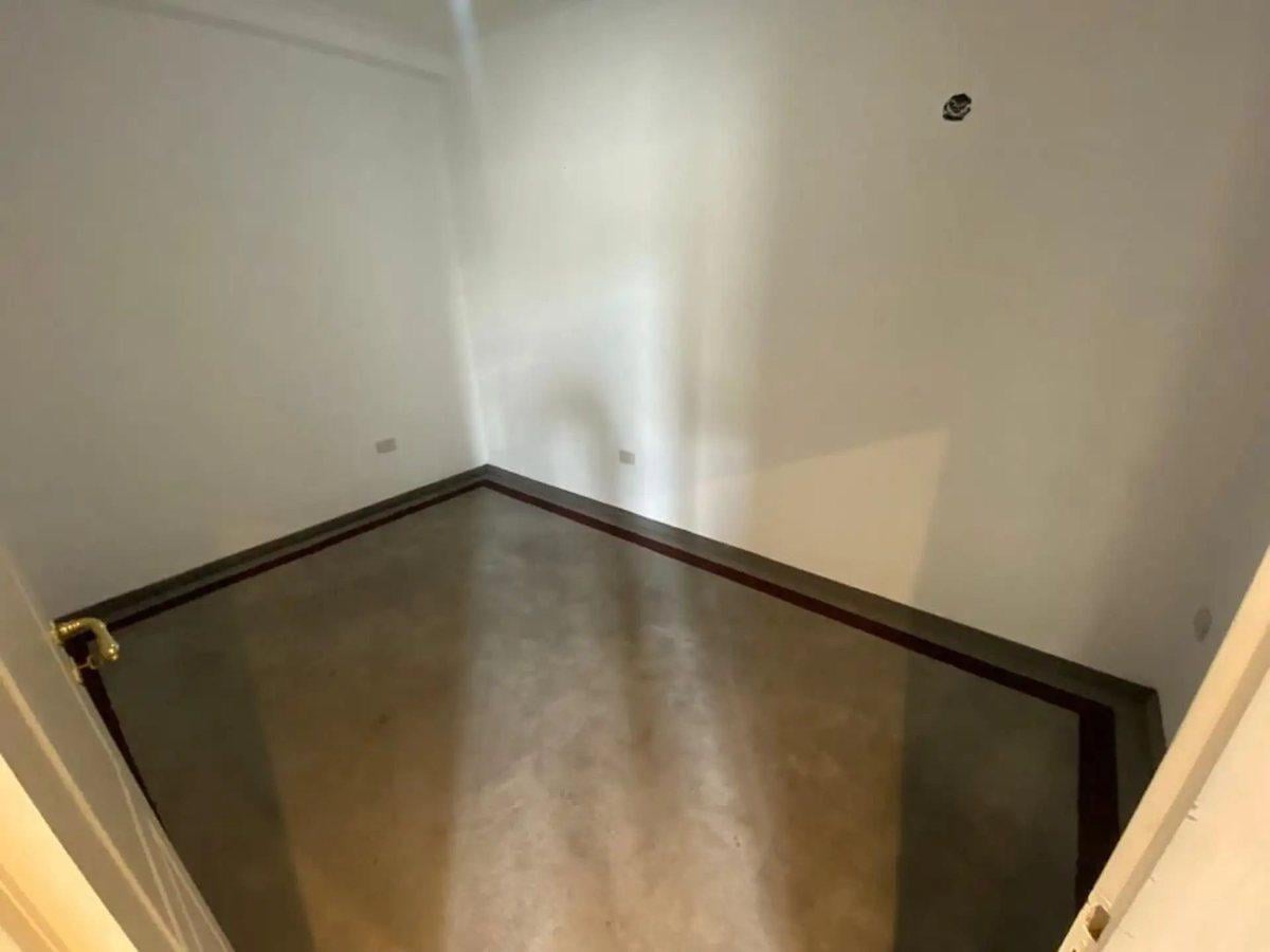 Foto de OFICINA EN VENTA LA PLATA CENTRO, imagen 2