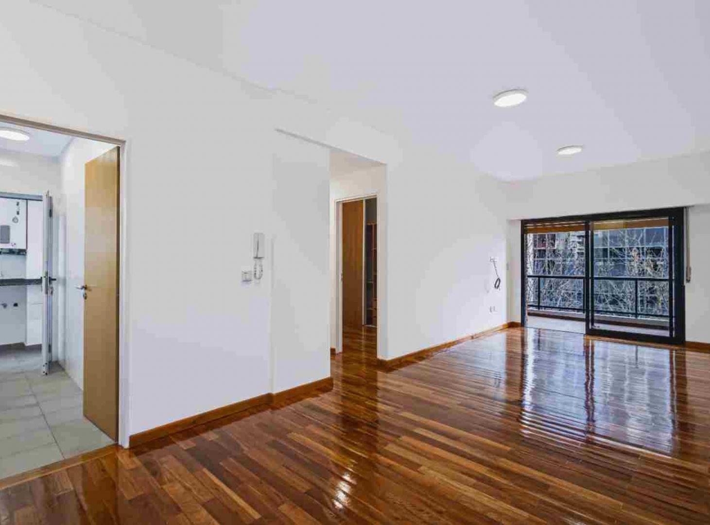 Foto de SEMIPISO EN VENTA FRENTE LA PLATA CENTRO A/ BANCO, imagen 4