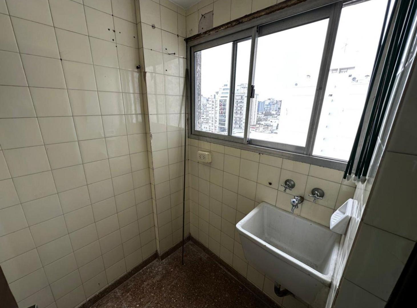Foto de DEPARTAMENTO EN VENTA LA PLATA 2 DORMITORIOS, imagen 3