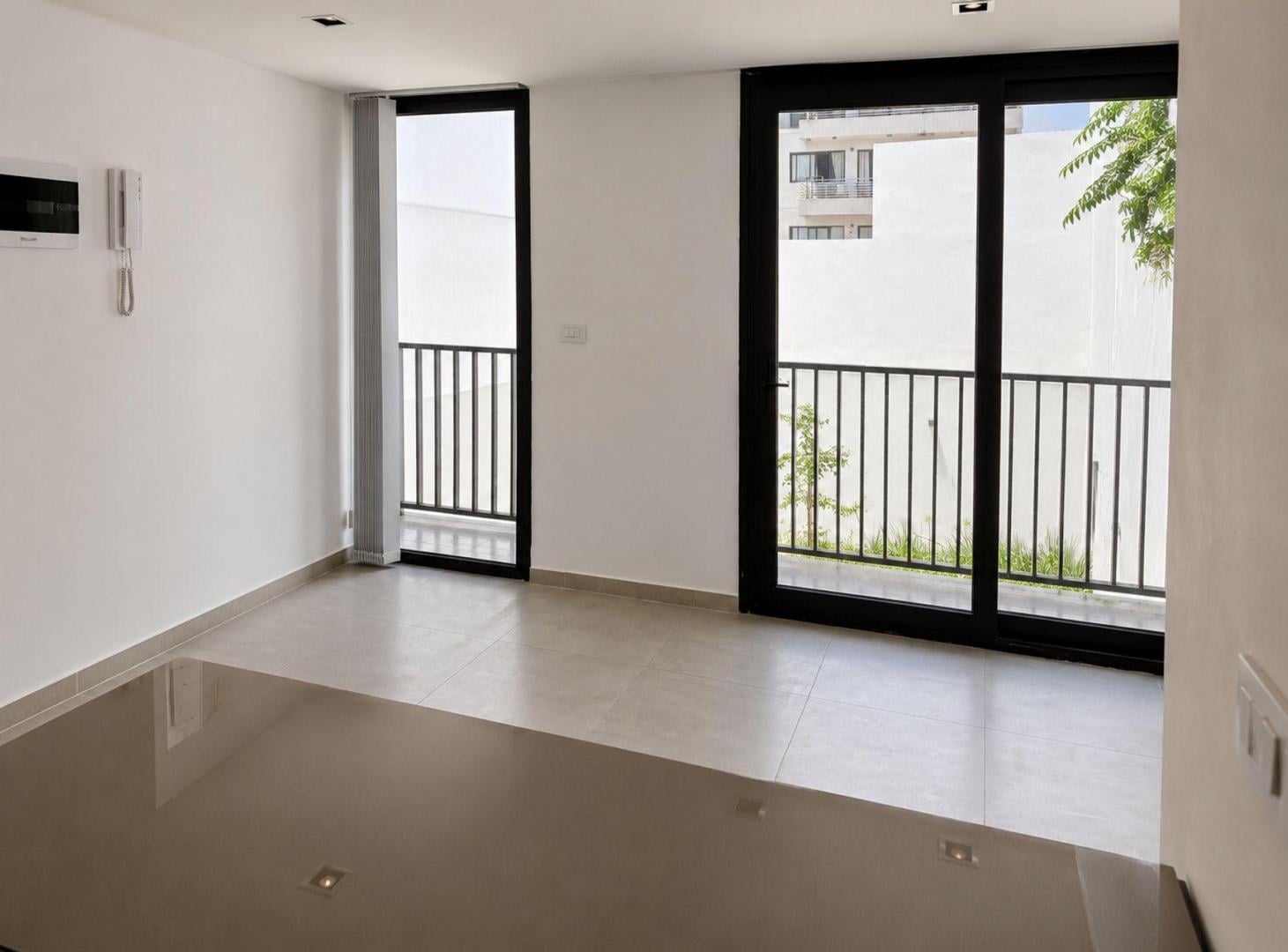 Foto de DEPARTAMENTO VENTA LA PLATA ESTRENO 1 DORMITORIO, imagen 3