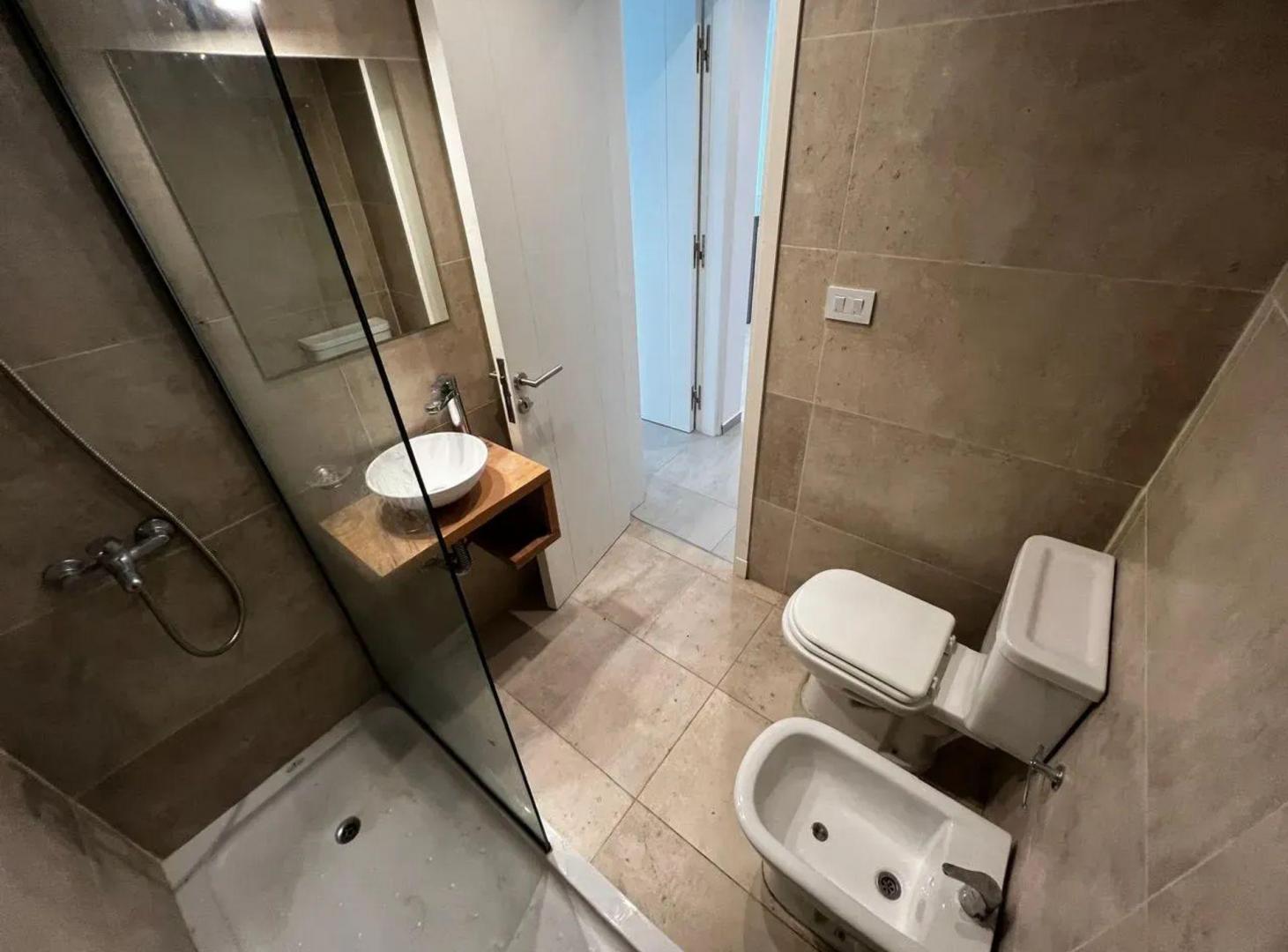 Foto de DEPARTAMENTO VENTA LA PLATA ESTRENO 1 DORMITORIO, imagen 2