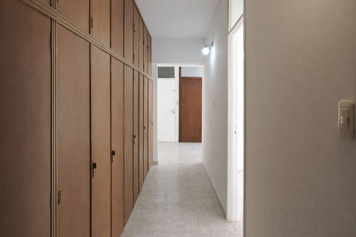 Foto de DEPARTAMENTO VENTA TOLOSA 3 DORMITORIOS APTO BANCO, imagen 3