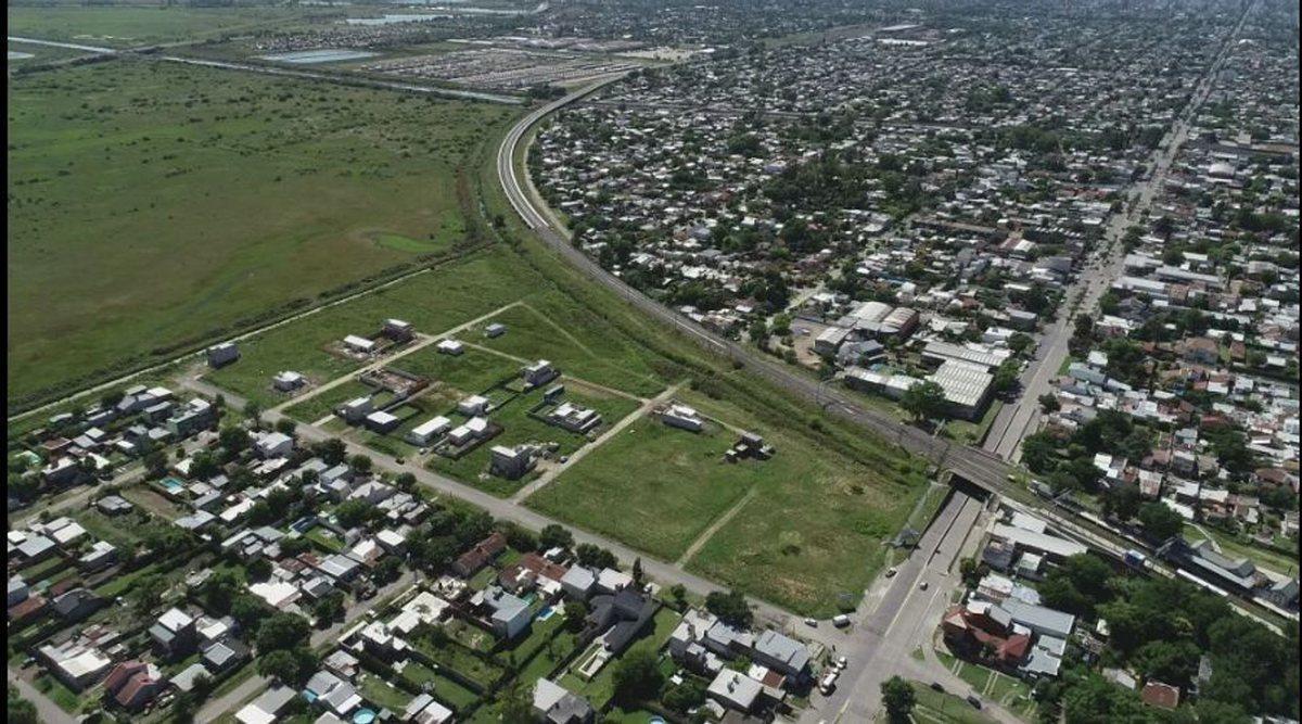 Foto de LOTE EN VENTA GONNET BARRIO DON JULIAN, imagen 2