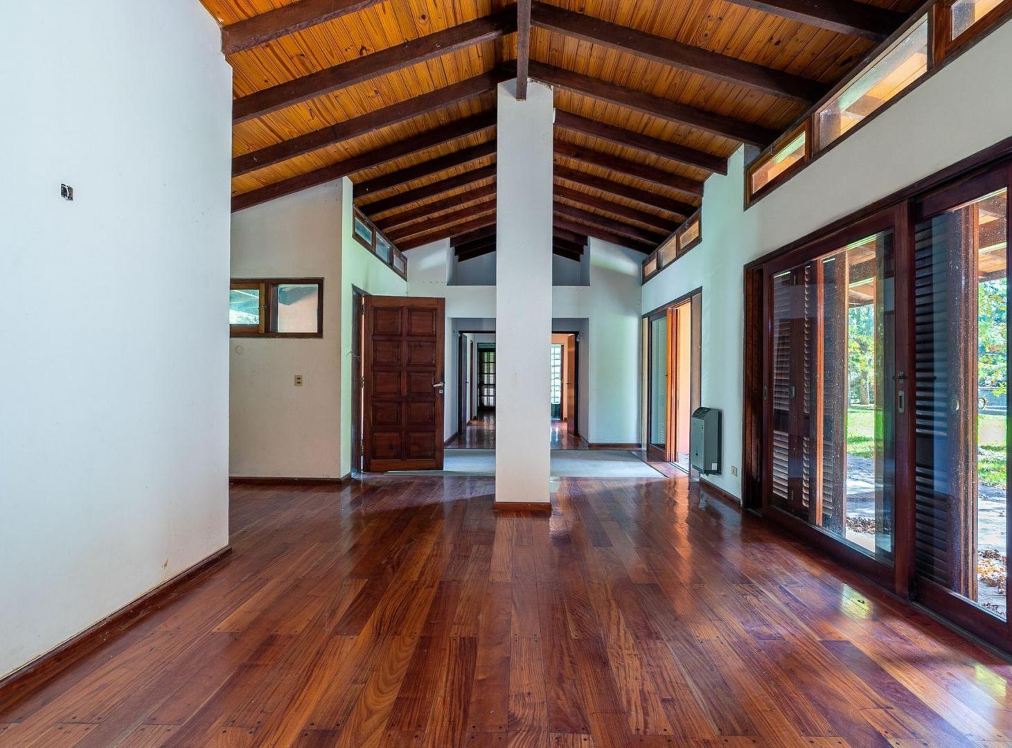 Foto de CASA EN VENTA CITY BELL, LA PLATA 4 DORMITORIOS, imagen 1