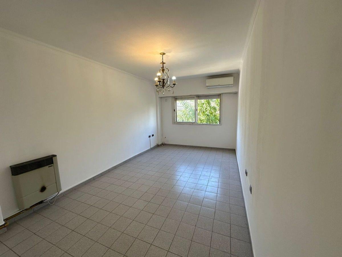 Foto de DEPARTAMENTO EN VENTA LA PLATA 2 DORMITORIOS, imagen 2
