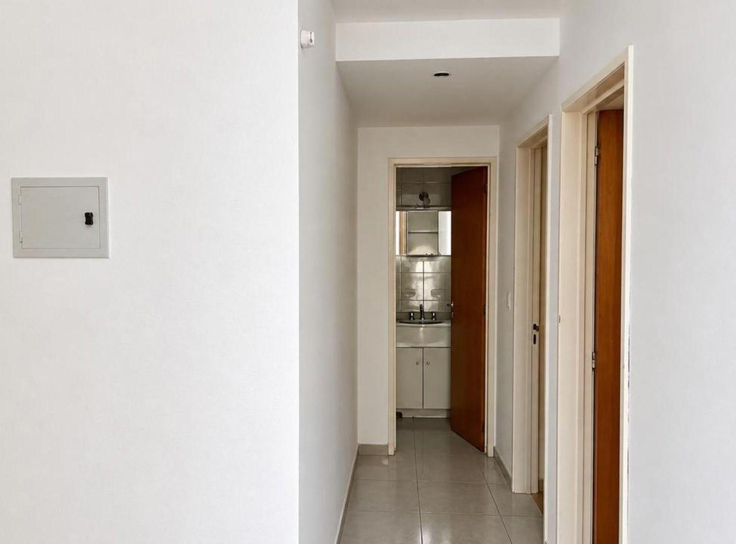 Foto de DEPARTAMENTO EN VENTA LA PLATA 2 DORMITORIOS, imagen 2