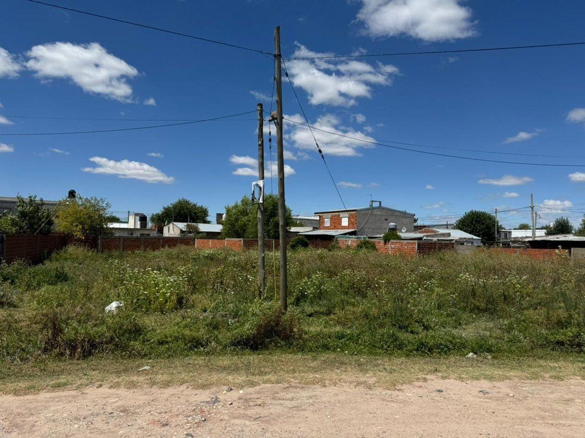 Foto de LOTE EN VENTA BERISSO 383 M2, imagen 2