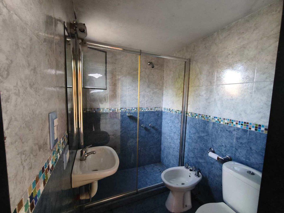 Foto de CASA EN VENTA VILLA ELISA 2 DORMITORIOS JARDIN, imagen 4