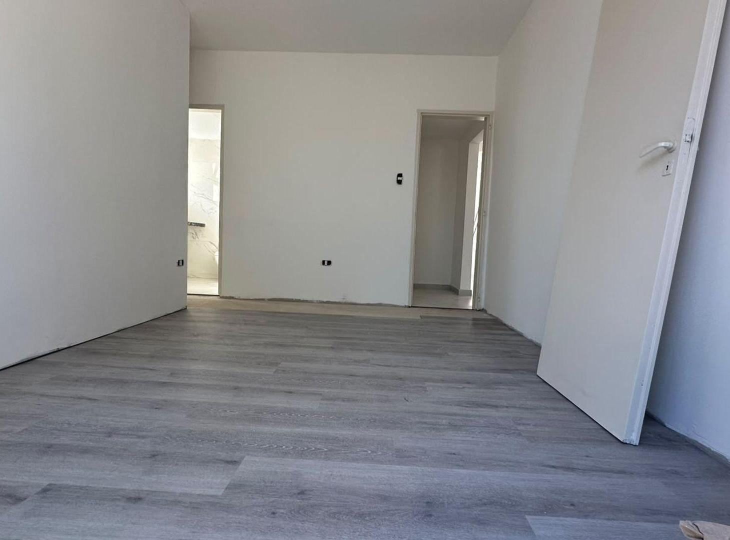 Foto de CASA EN VENTA GONNET 2 DORMITORIOS PATIO RECICLAR, imagen 1