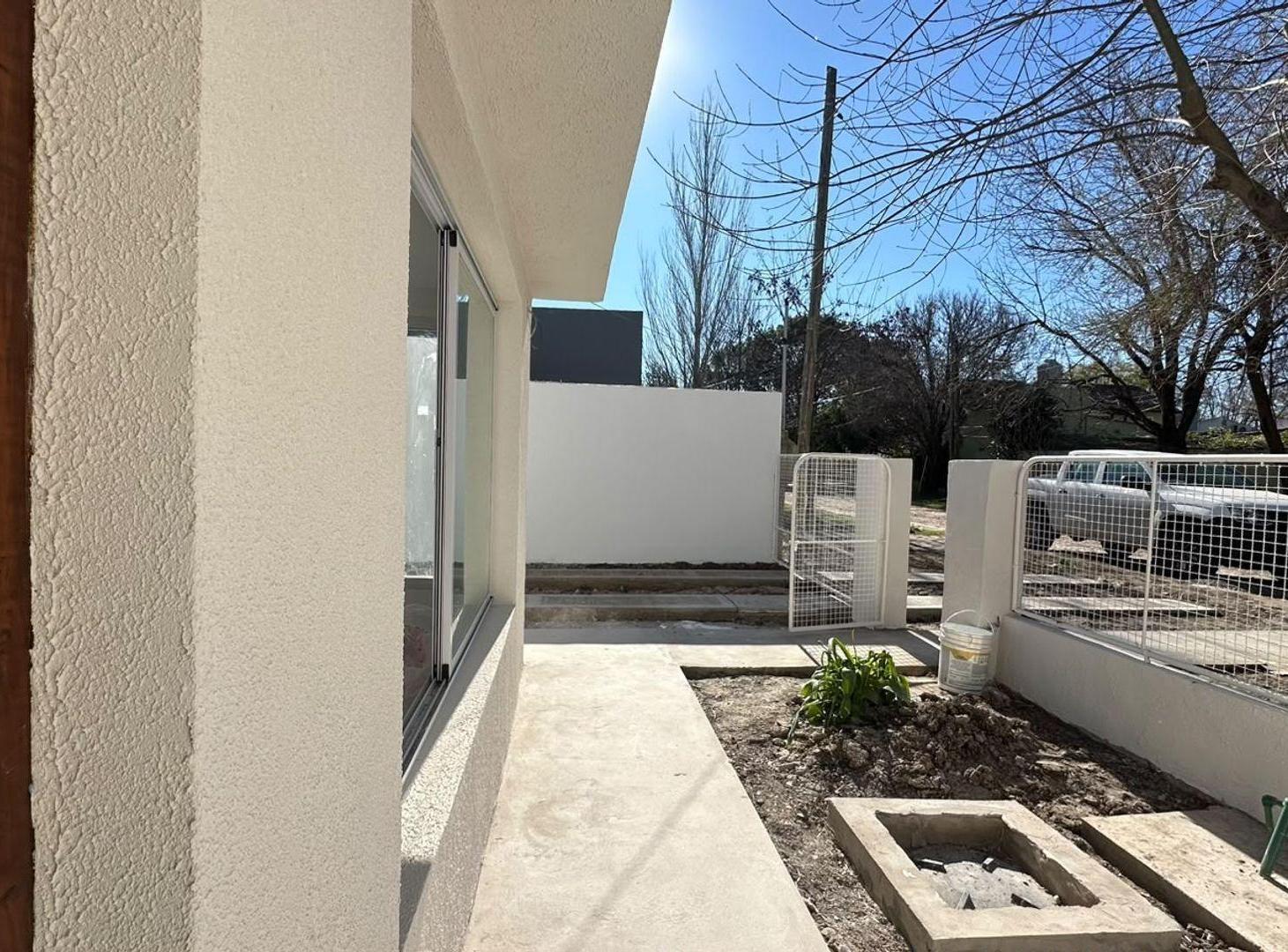 Foto de CASA EN VENTA GONNET 2 DORMITORIOS PATIO RECICLAR, imagen 5