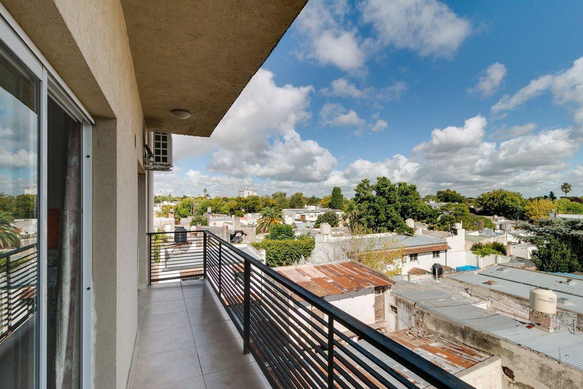 Foto de Departamento venta La Plata. 2 dormitorios Cochera, imagen 5