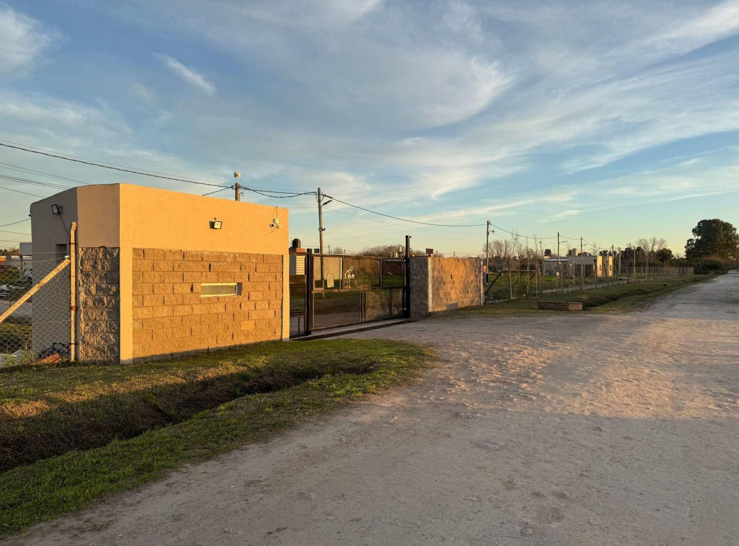 Foto de LOTE EN VENTA EN LOS HORNOS BARRIO CON SEGURIDAD, imagen 3
