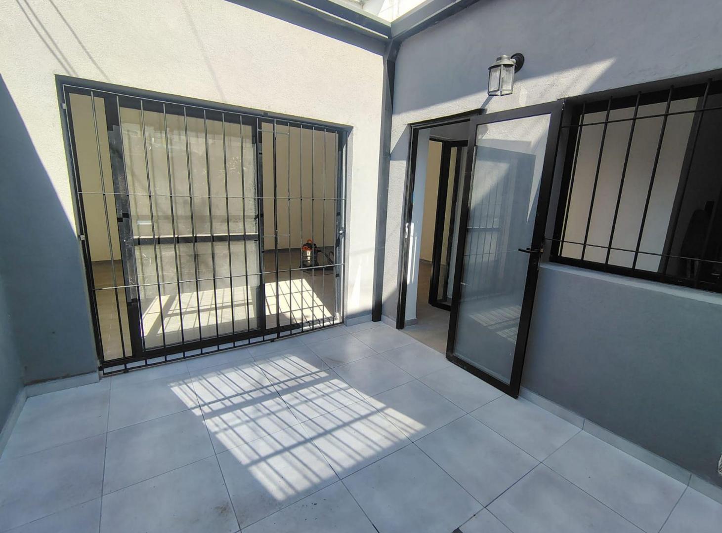 Foto de MONOAMBIENTE EN VENTA LA PLATA, imagen 5