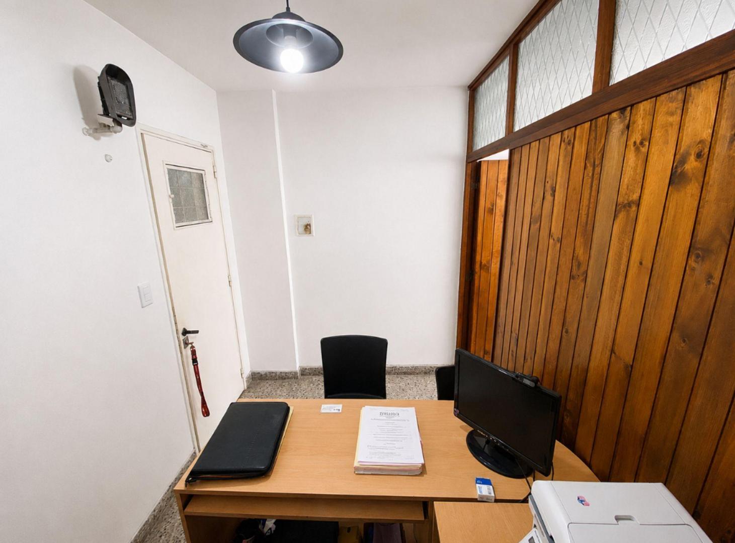 Foto de Oficina en Galería Géminix, imagen 1