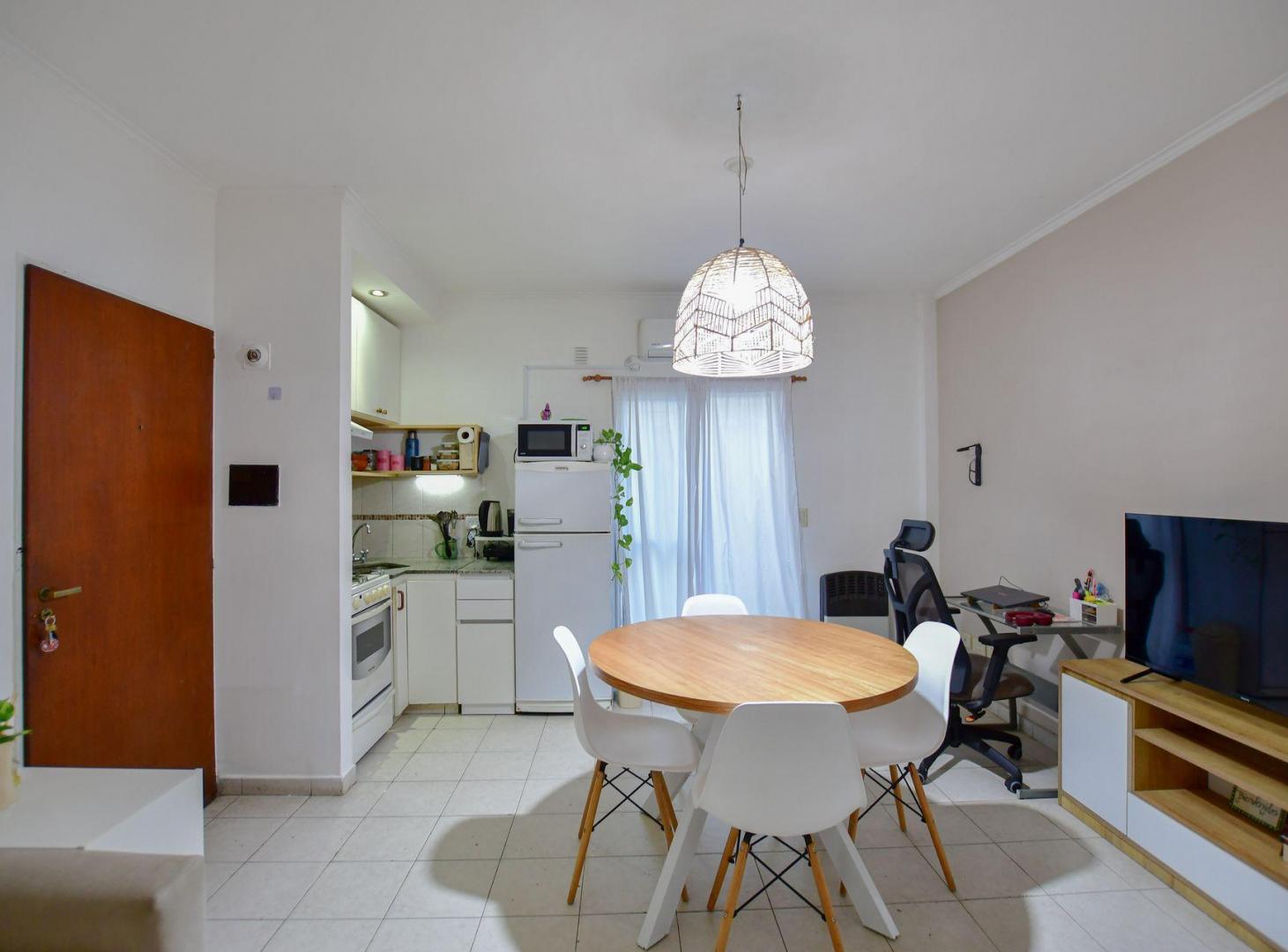 Foto de DEPARTAMENTO EN VENTA EN LA PLATA 2 PATIOS, imagen 4