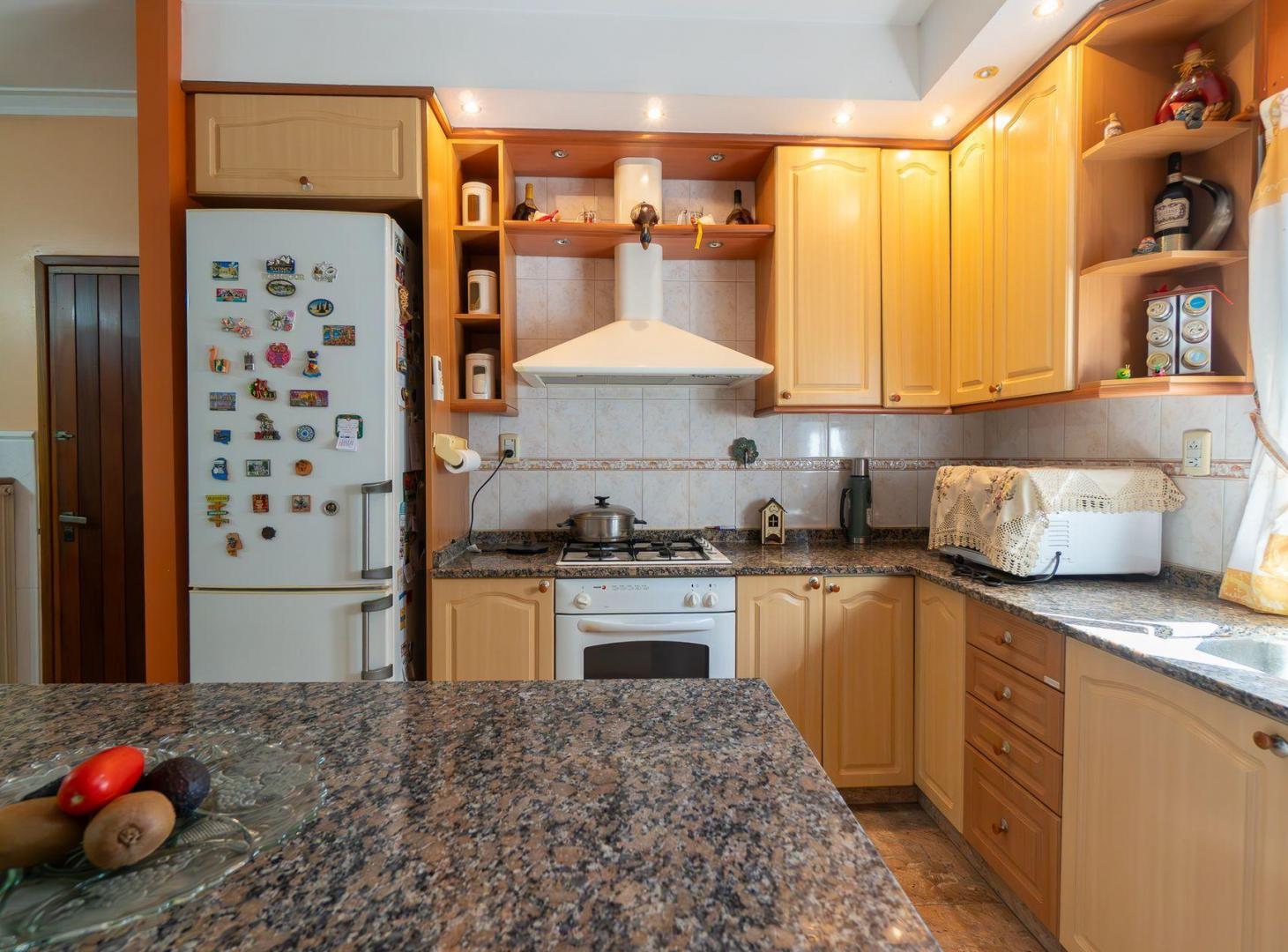 Foto de CASA VENTA CITY BELL ENTRE CAMINOS 3 DORMITORIOS, imagen 3