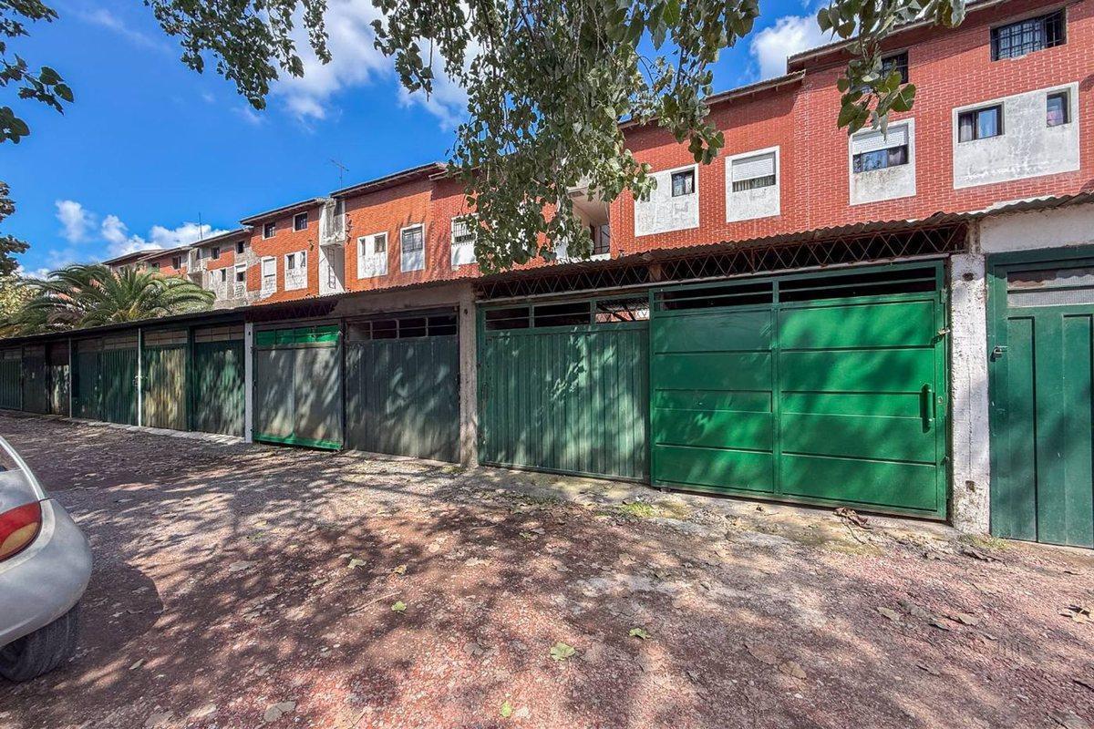 Foto de DEPARTAMENTO VENTA LOS HORNOS 2 DORMITORIOS GARAJE, imagen 4