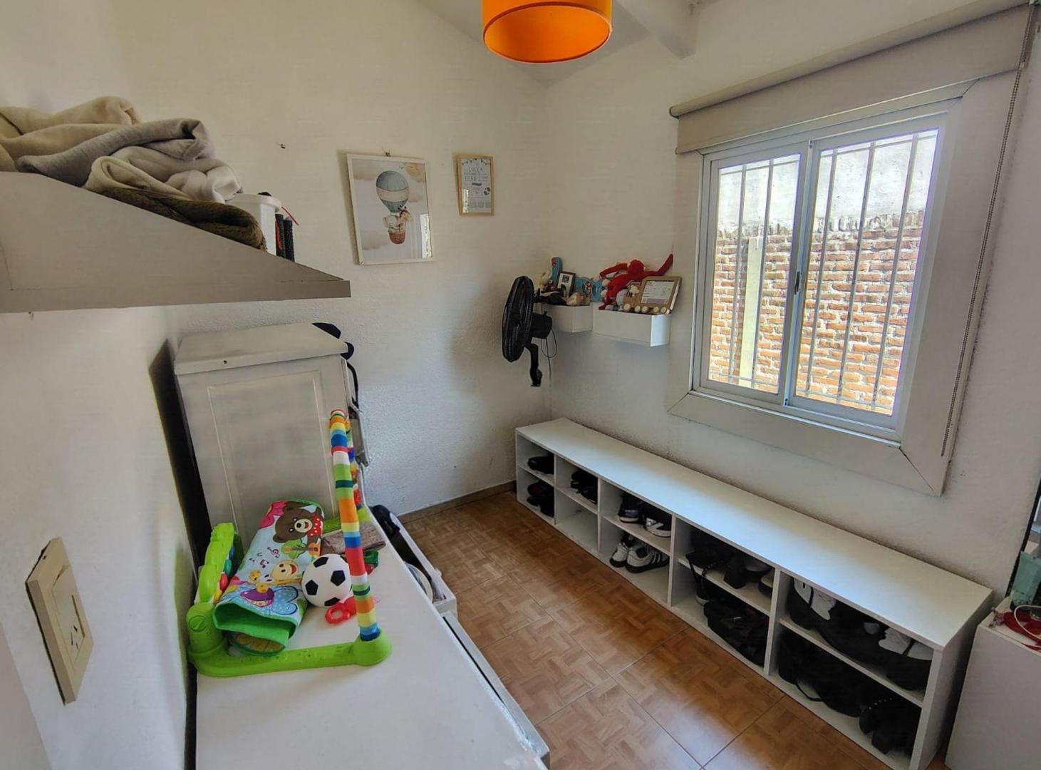 Foto de Casa Venta La Plata 2 Dormitorio Pileta, imagen 3