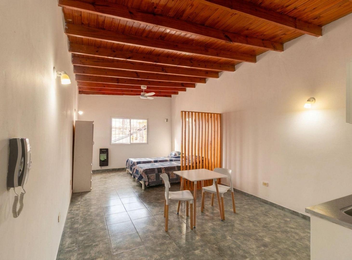 Foto de DEPARTAMENTO MONOAMBIENTE EN ALQUILER LA PLATA, imagen 1