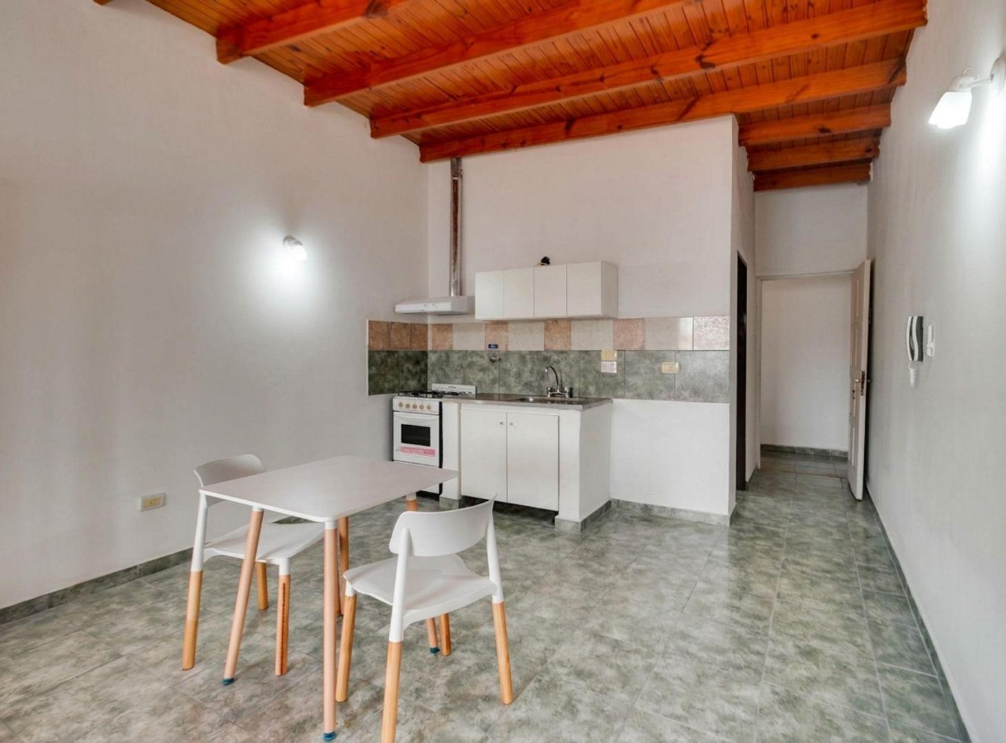 Foto de DEPARTAMENTO MONOAMBIENTE EN ALQUILER LA PLATA, imagen 3