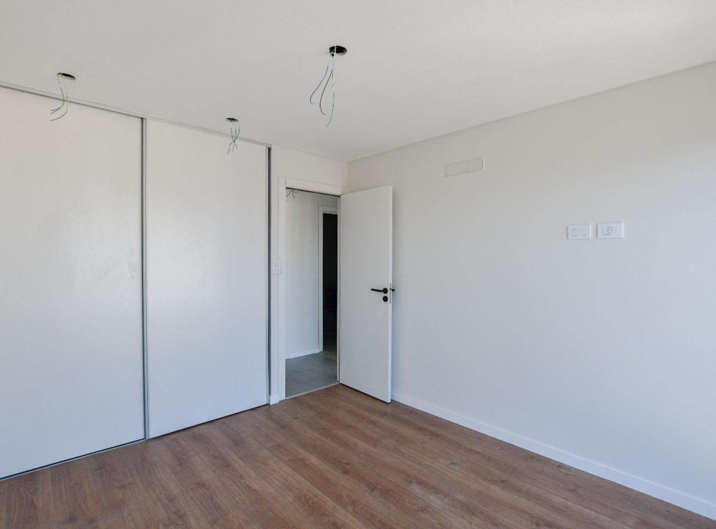 Foto de DEPARTAMENTO VENTA LA PLATA BALCON 2 DORMITORIOS, imagen 5