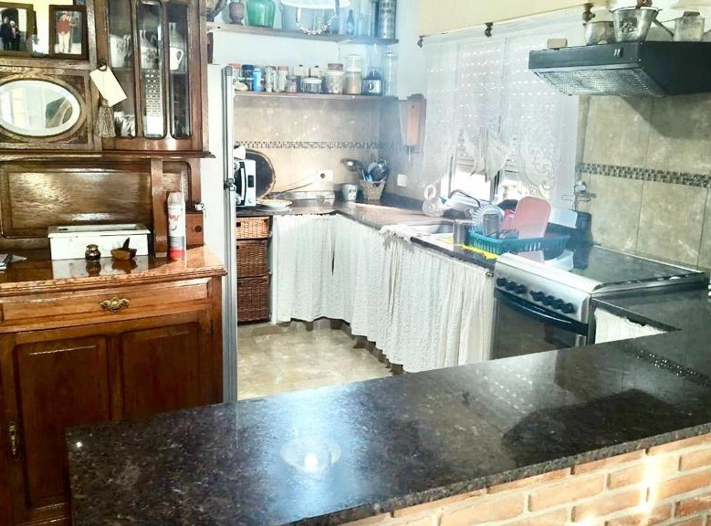 Foto de CASA EN VENTA EN RANCHOS 3 DORMITORIOS, imagen 2