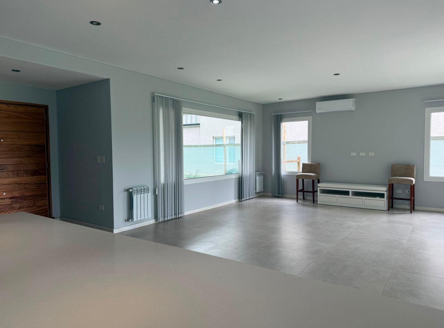 Foto de CASA VENTA HASRAS DEL SUR II APTA BANCO FINANCIA, imagen 1