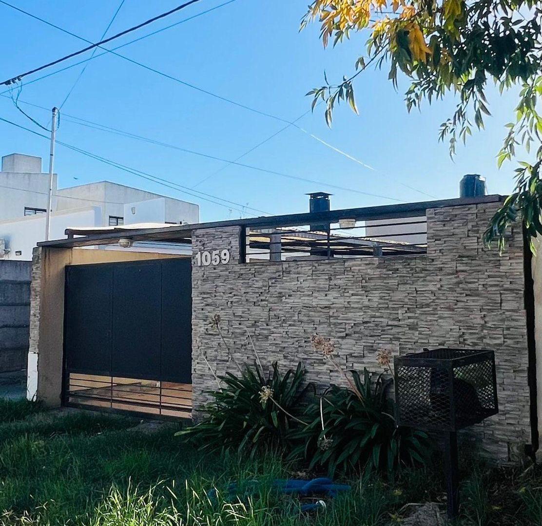 Foto de CASA EN PH EN VENTA VILLA CASTELLS - LA PLATA, imagen 2