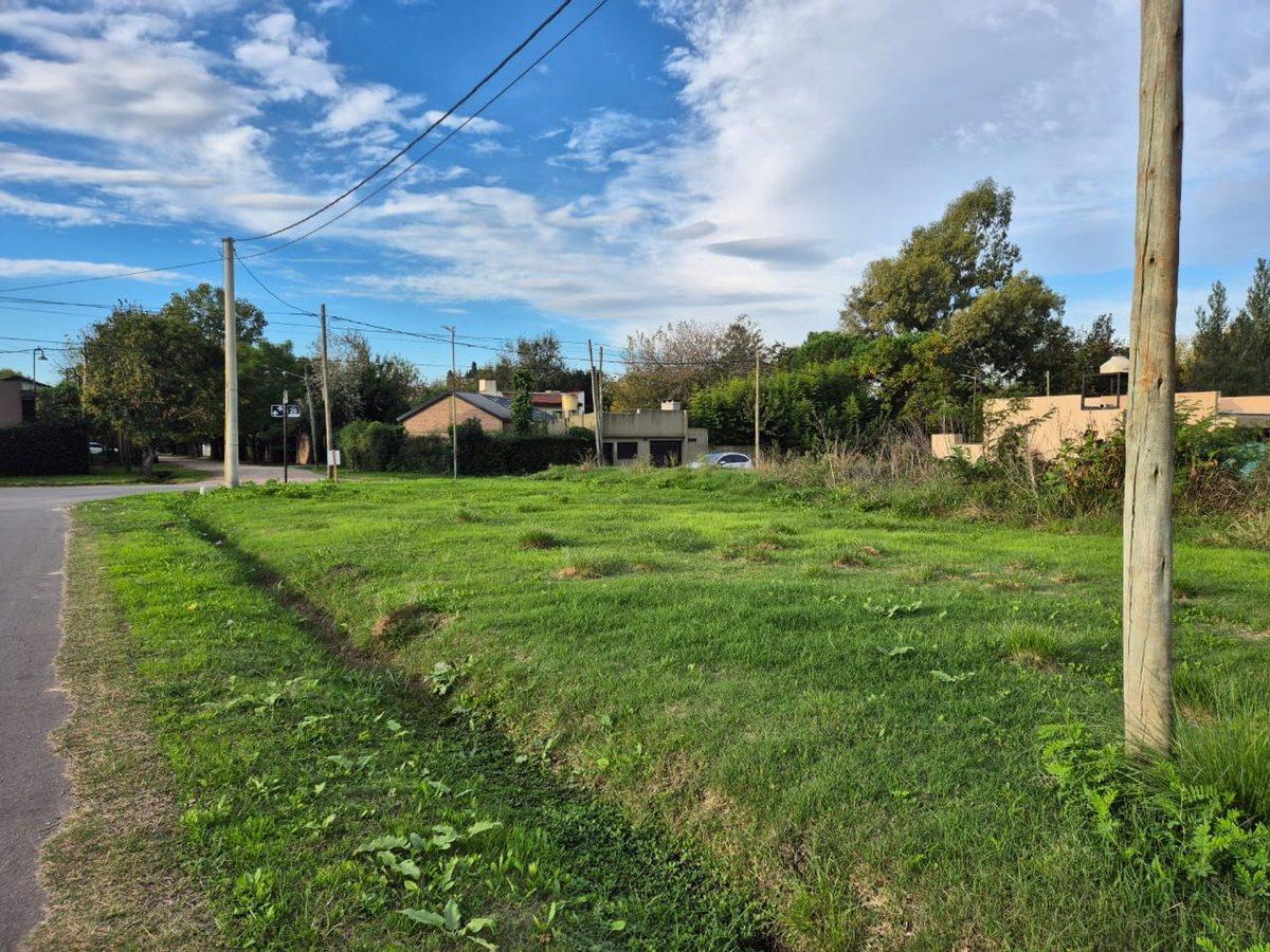 Foto de LOTE EN VENTA CITY BELL TACUARI, imagen 4