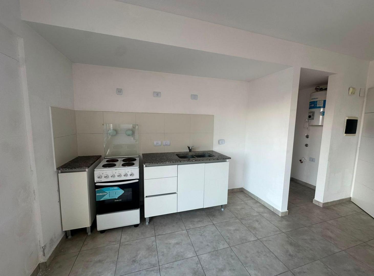 Foto de DEPARTAMENTO EN VENTA EN LA PLATA 1 DORMITORIO, imagen 4