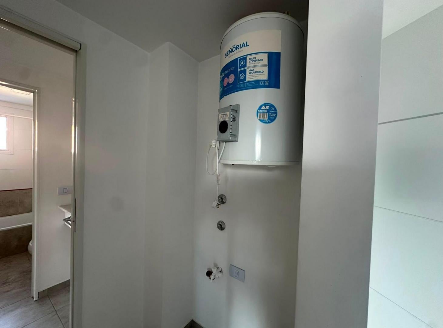 Foto de DEPARTAMENTO EN VENTA EN LA PLATA 1 DORMITORIO, imagen 5