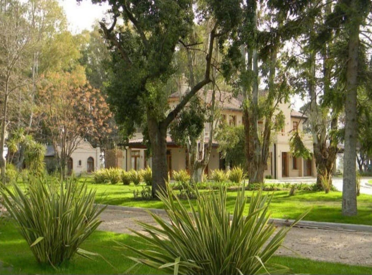 Foto de LOTE EN VENTA AREA 60 LA VICTORIA, imagen 1