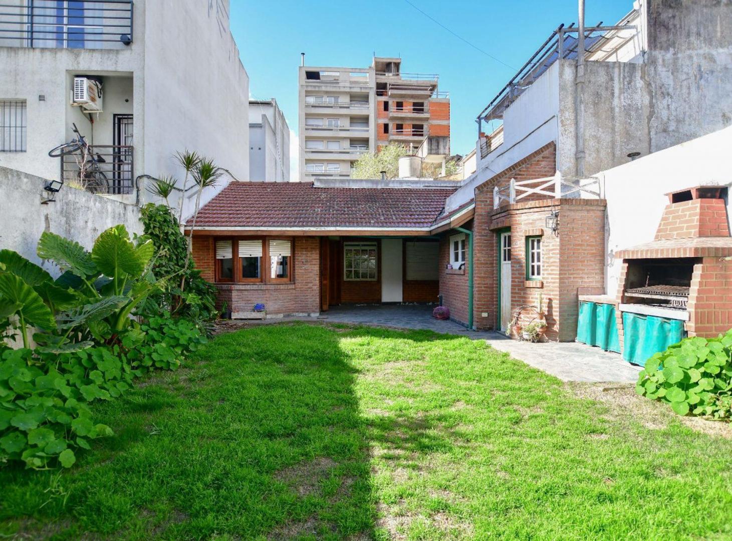 Foto de CASA EN VENTA LA PLATA 3 DORMITORIOS ESCRITORIO, imagen 4