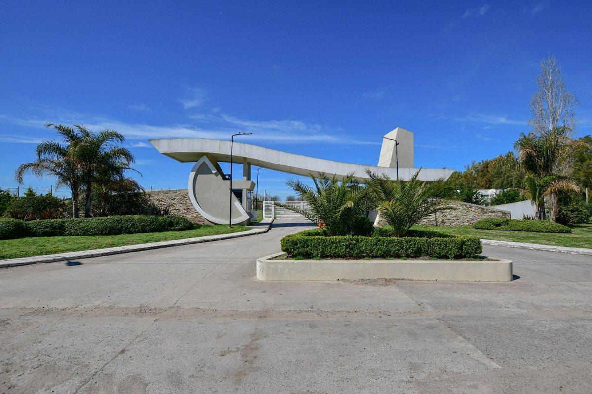Foto de LOTE EN VENTA EN LAS CAROLINAS BARRIO CERRADO, imagen 1