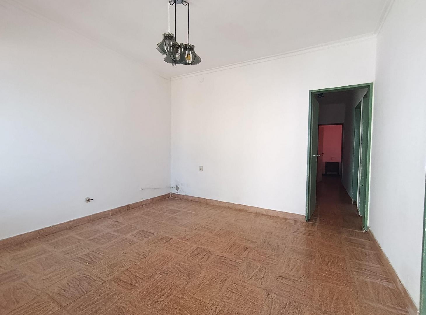 Foto de CASA EN VENTA BERISSO APTA BANCO CON LOCAL, imagen 5