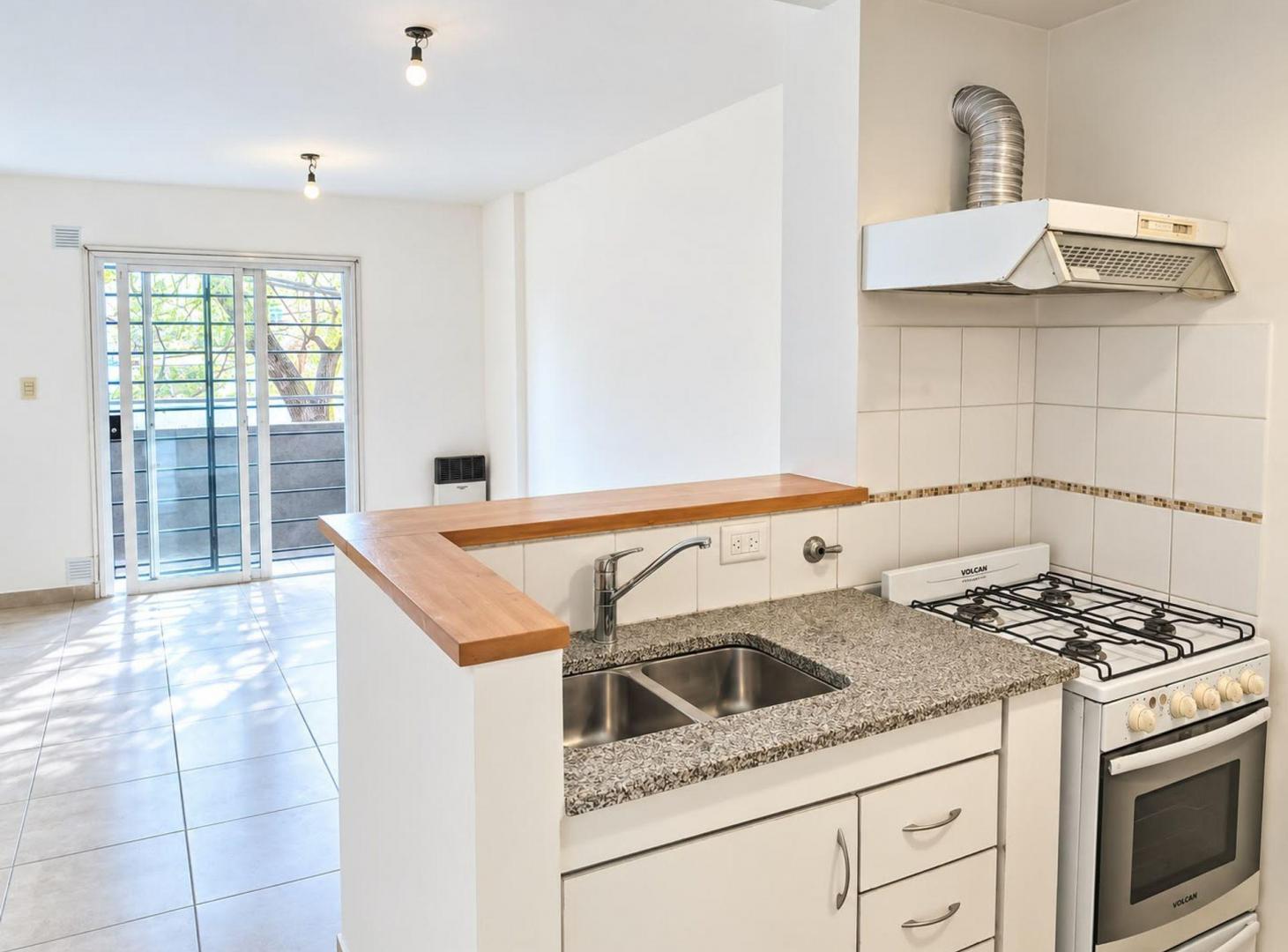 Foto de DEPARTAMENTO EN VENTA LA PLATA 2 AMBIENTES, imagen 2