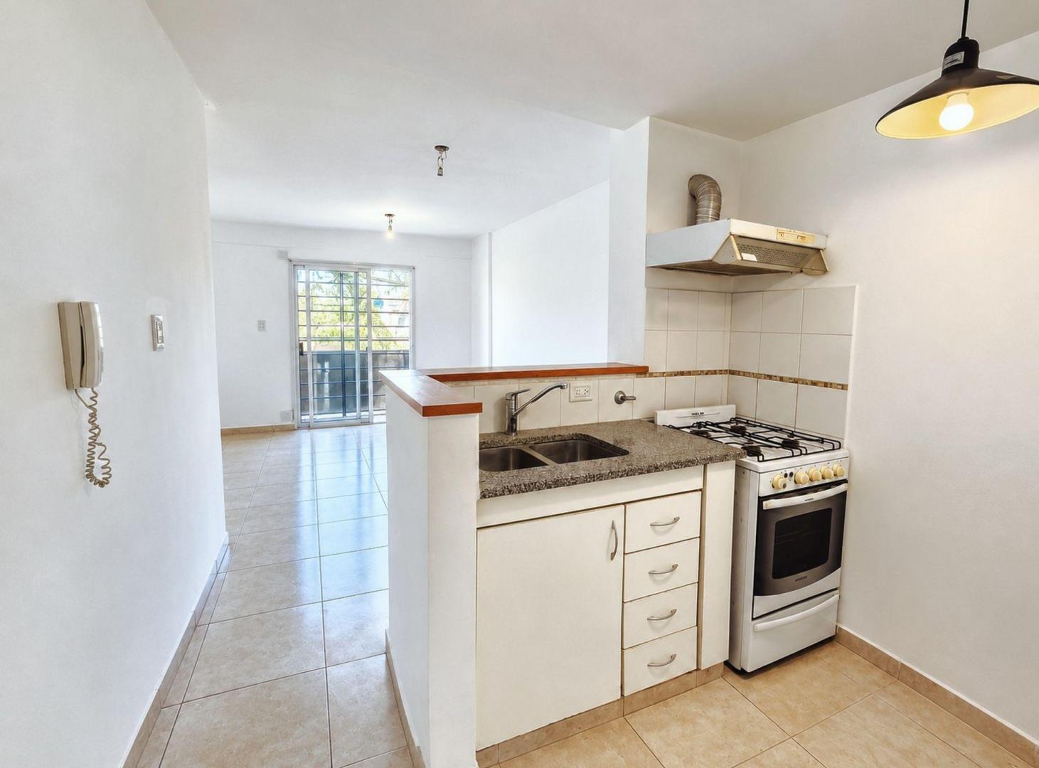 Foto de DEPARTAMENTO EN VENTA LA PLATA 2 AMBIENTES, imagen 4