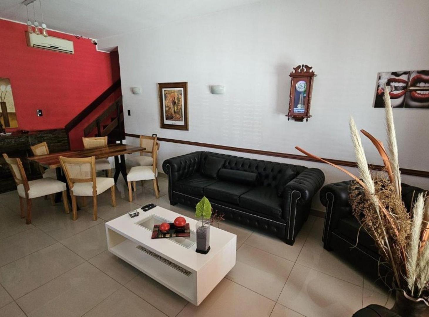 Foto de CASA EN VENTA AVELLANEDA 6 AMBIENTES, imagen 1