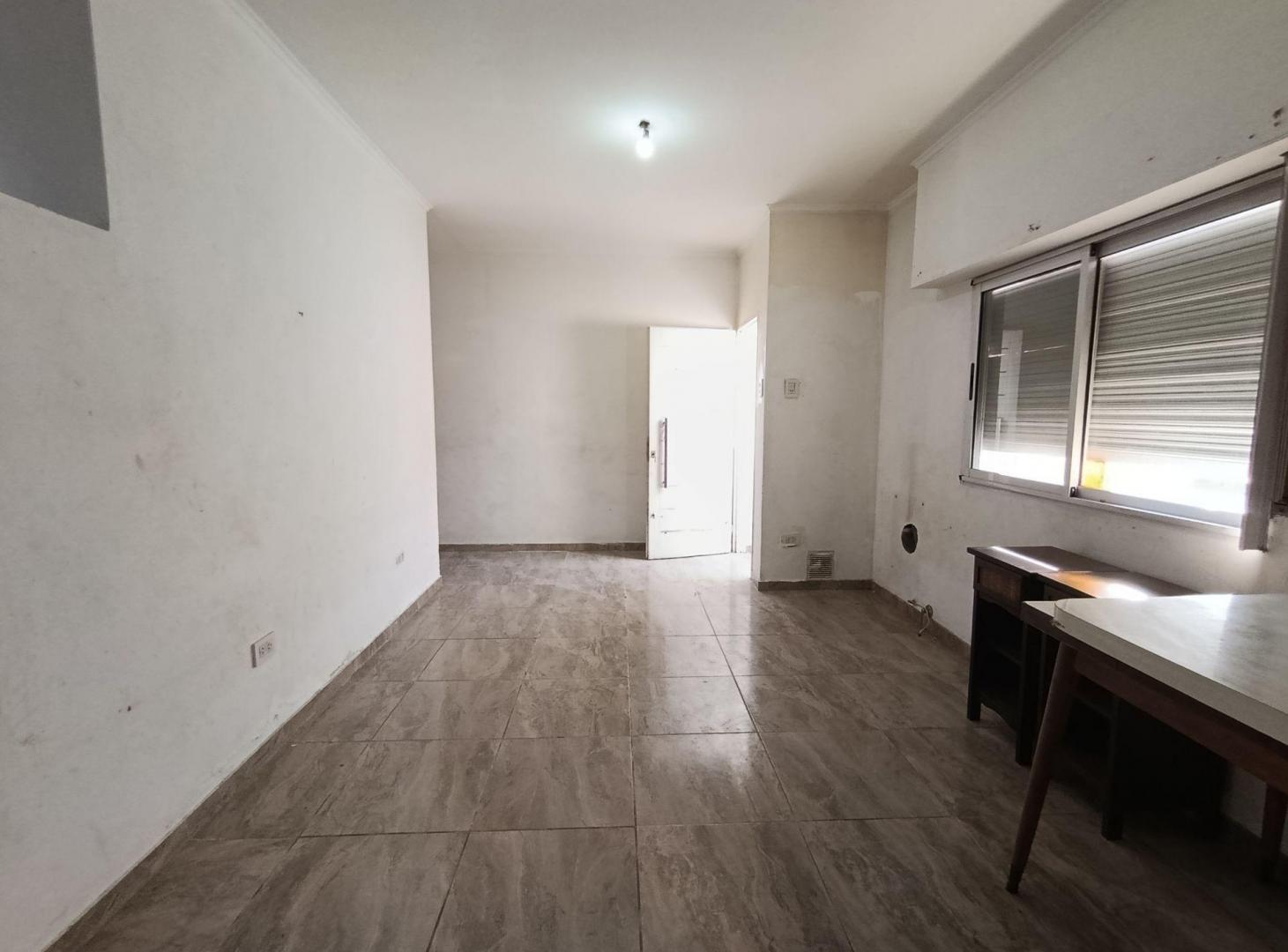 Foto de CASA EN VENTA BERISSO 2 DORMITORIOS + DEPARTAMENTO, imagen 3