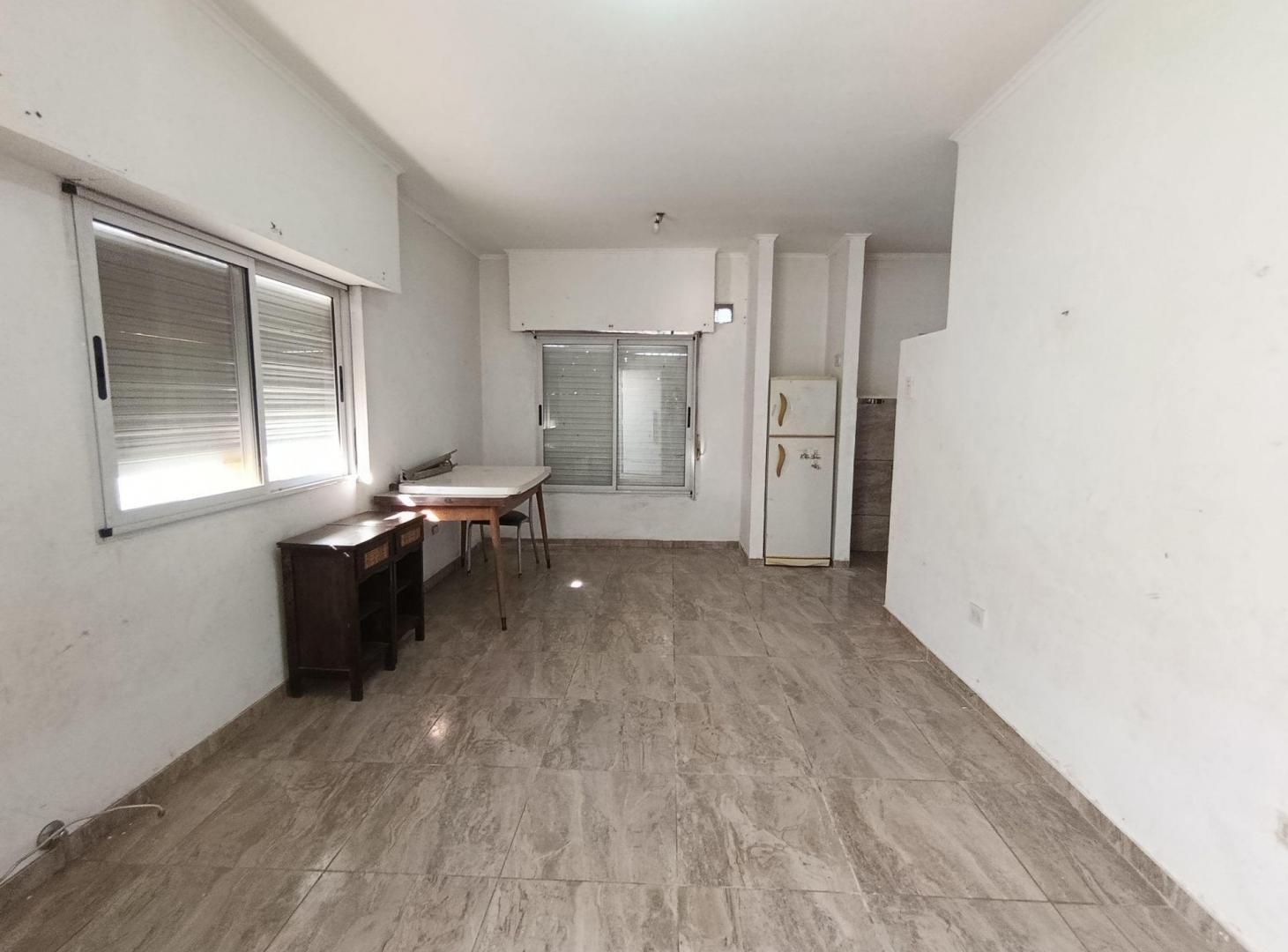 Foto de CASA EN VENTA BERISSO 2 DORMITORIOS + DEPARTAMENTO, imagen 2