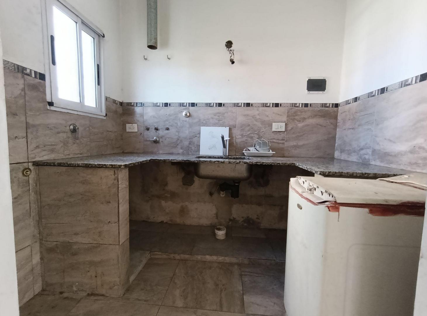 Foto de CASA EN VENTA BERISSO 2 DORMITORIOS + DEPARTAMENTO, imagen 4