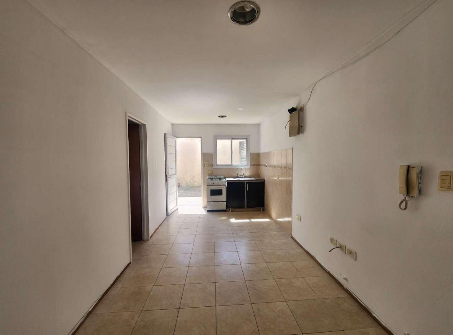 Foto de DEPARTAMENTO ALQUILER LA PLATA 1 DORMITORIO PATIO, imagen 1
