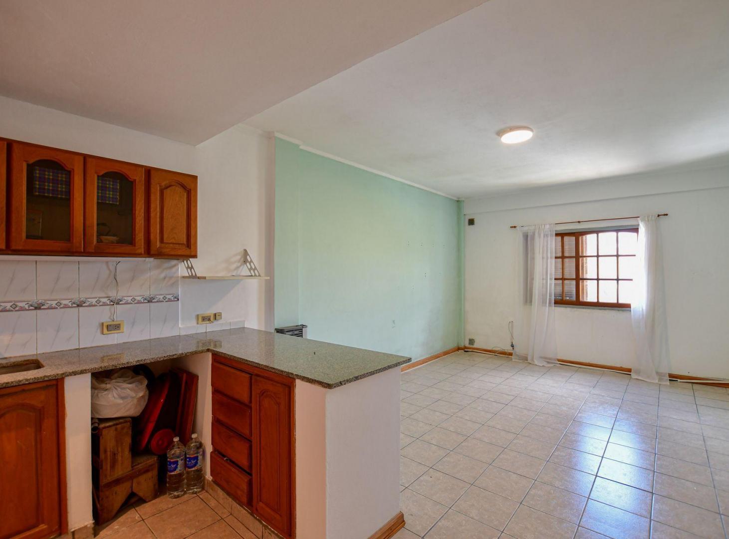 Foto de DEPARTAMENTO EN VENTA EN LA PLATA CON COCHERA, imagen 5